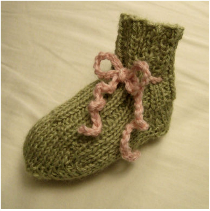 Baby Bootie Sock Pattern with Heel and Ribbing Instructions pattern preview