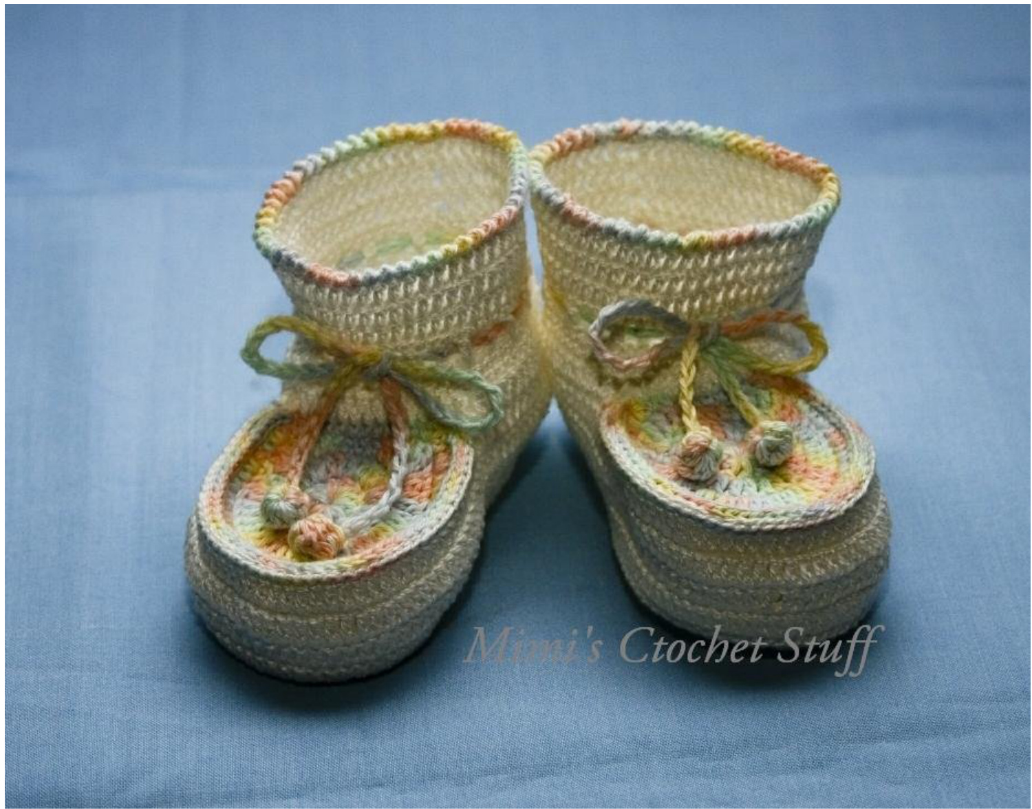 Adorable Cotton Baby Booties Pattern by Mimi Alelis - Crochet Tutorial for Newborns (0-3 months) pattern preview