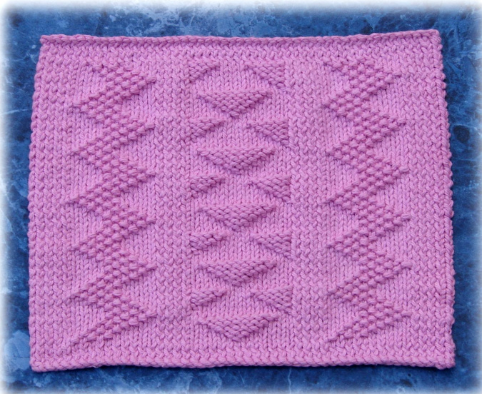 Noreen's Knitting Pattern for a Beautiful Cloth (Post Row 60 with Border Rows) pattern preview