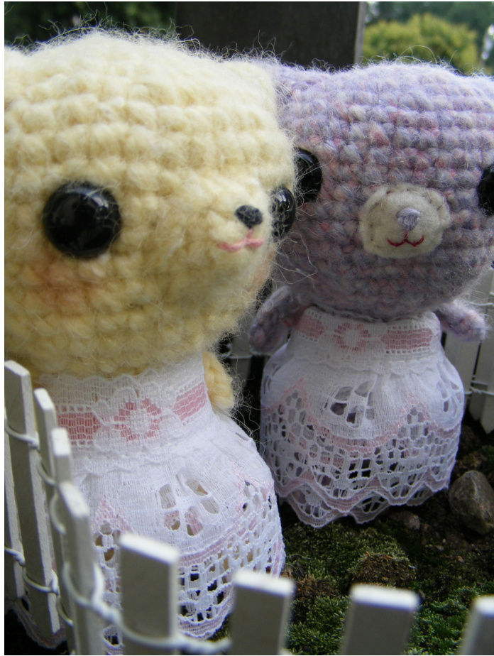 Crochet Pattern for a Mouse Amigurumi Toy with Step-by-Step Instructions pattern preview