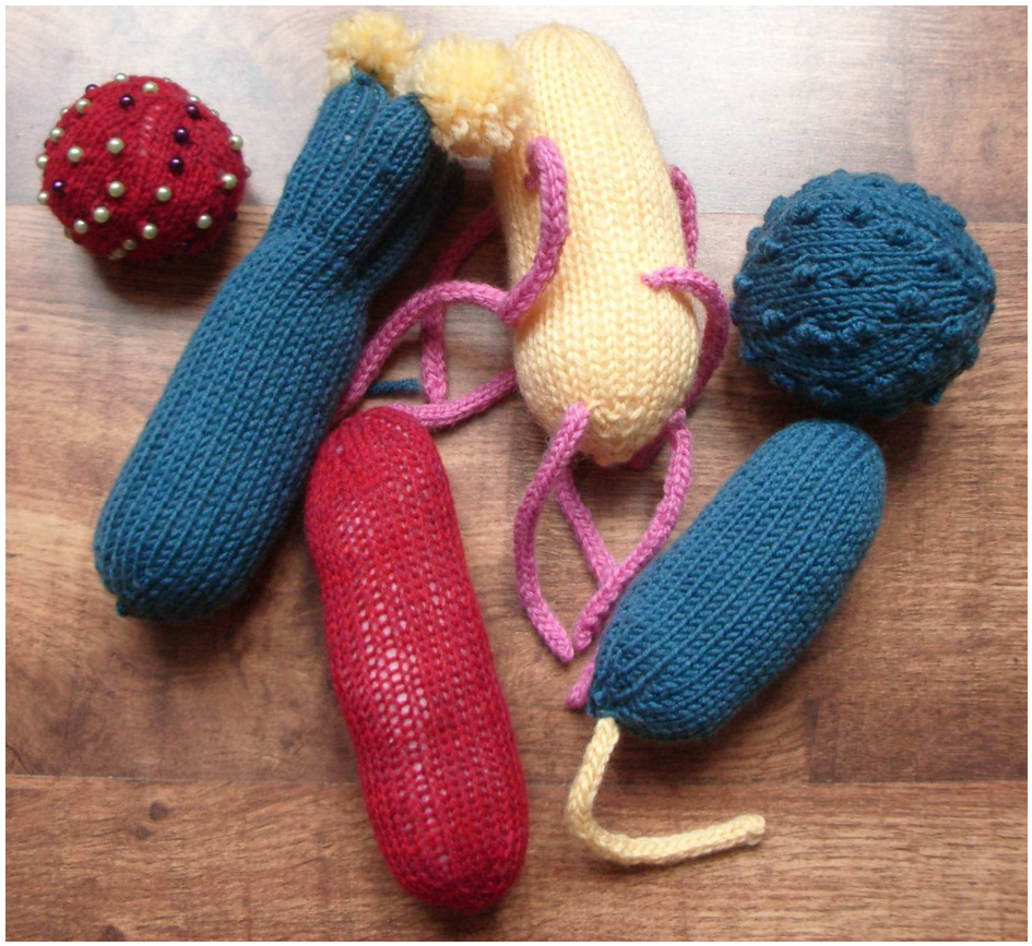 Knitting Pattern for Penicillium Amigurumi Toy with Pompoms pattern preview