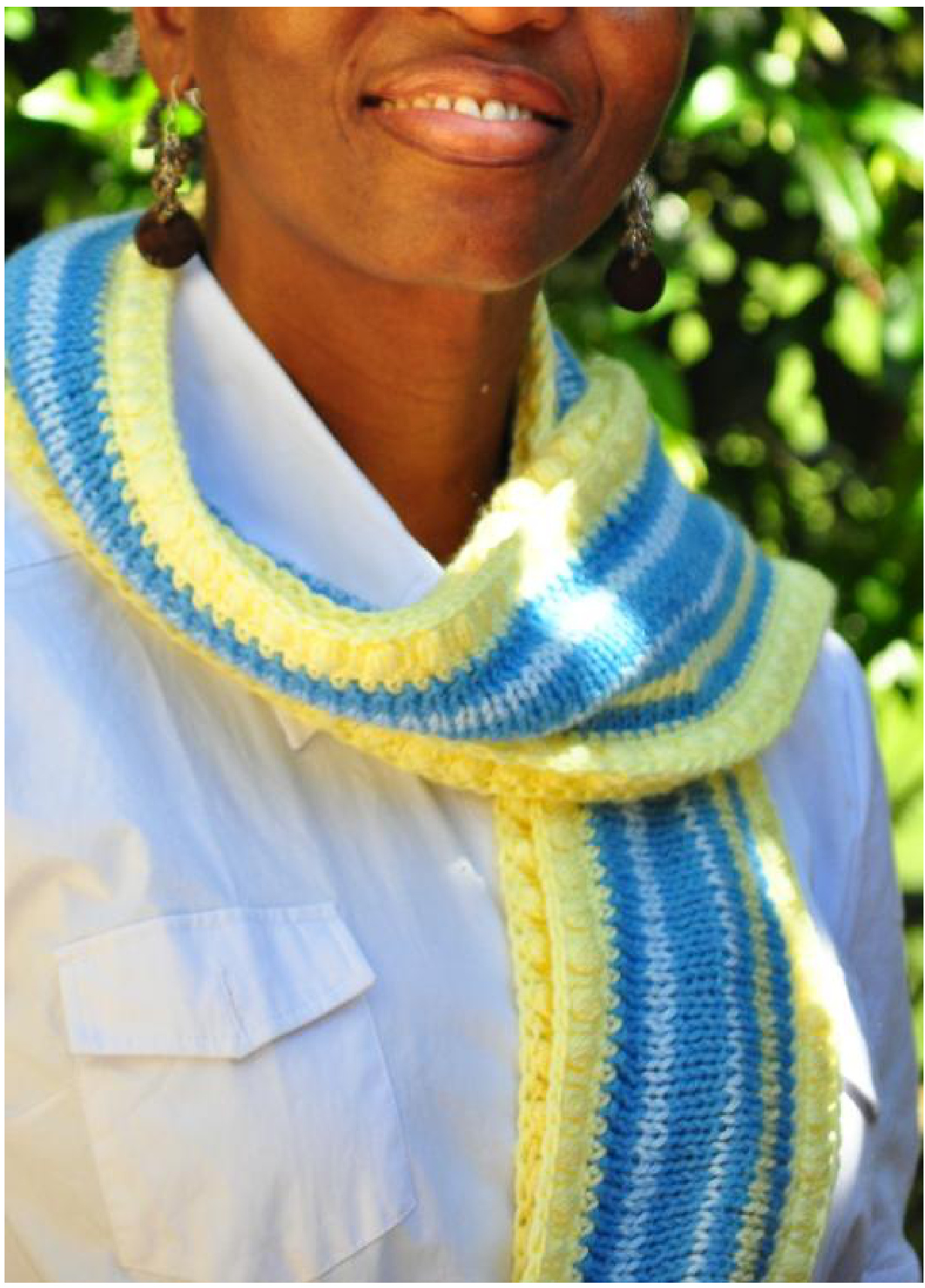 Handmade Knitting Pattern: Pretty Little Thing Scarf with Puff Stitch Edging by Denise Twum pattern preview