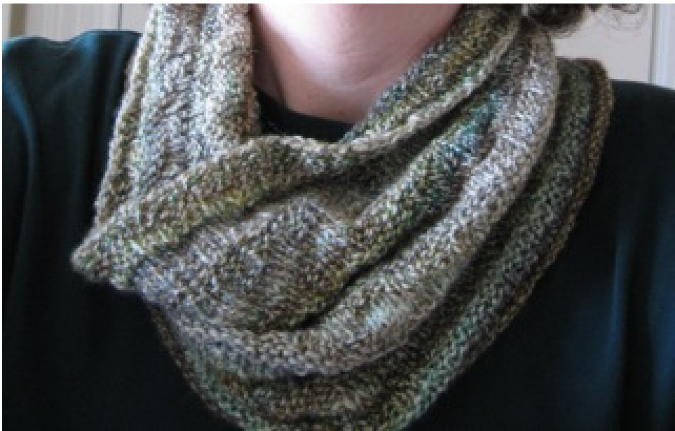 Easy Tweedy Cowl Knitting Pattern by Karalee Harding - Handspun Yarn Showcase with Versatile Gauge and Unisex Design pattern preview