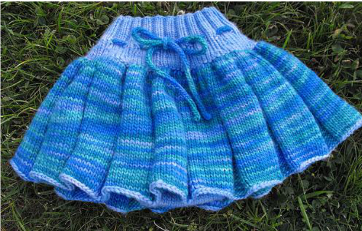 Girly-Girl Skirty Soaker Knitting Pattern by Amy Kenagy - DK Weight Yarn, Circular Needles, Multiple Sizes pattern preview