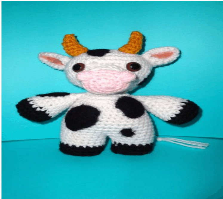 Amigurumi Bull Crochet Pattern by Sherry: A Step-by-Step Guide with Materials and Creative Commons License pattern preview