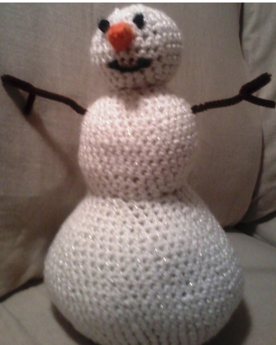 Crochet Pattern for Stuffed Snowman Decoration with Yarn and Compact Disc Base Tutorial Guide pattern preview