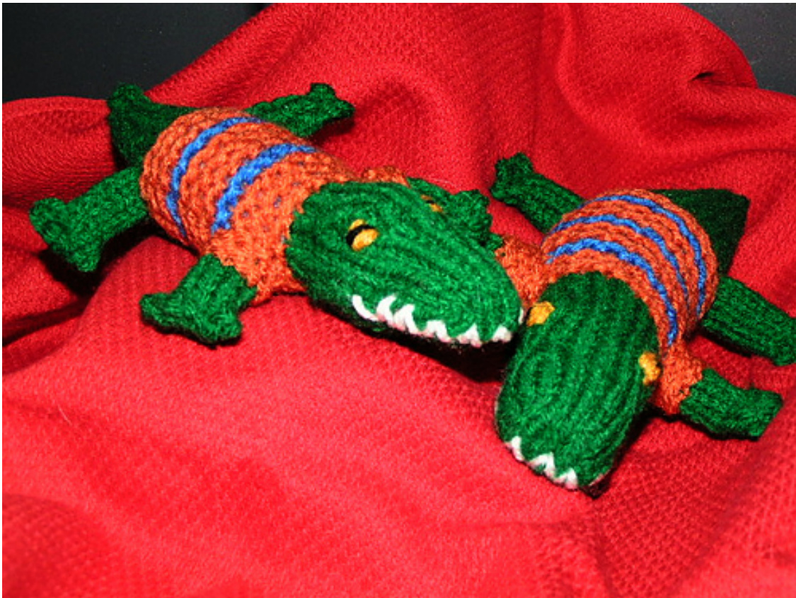 Cyberspnr's Detailed Knitting Pattern for a Florida Gator Amigurumi with Step-by-Step Instructions and Color-Changing Technique pattern preview