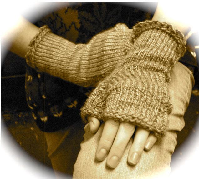 Loom Knitted Explorers Fingerless Mittens with Fitted Thumb Pattern by Helen Jacobs-Grant pattern preview