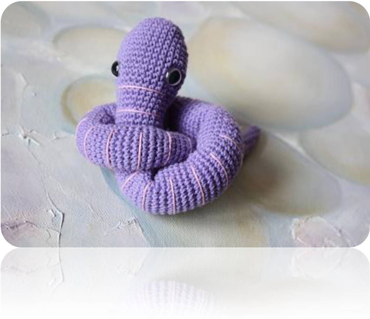 Free Amigurumi Snake Pattern for Intermediate Crochet Enthusiasts with Step-by-Step Photos and Detailed Instructions pattern preview