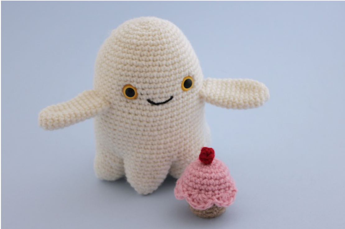 Ghostiecake Amigurumi Pattern by Annette M. Russell - Soft Like Kittens Crochet Design pattern preview