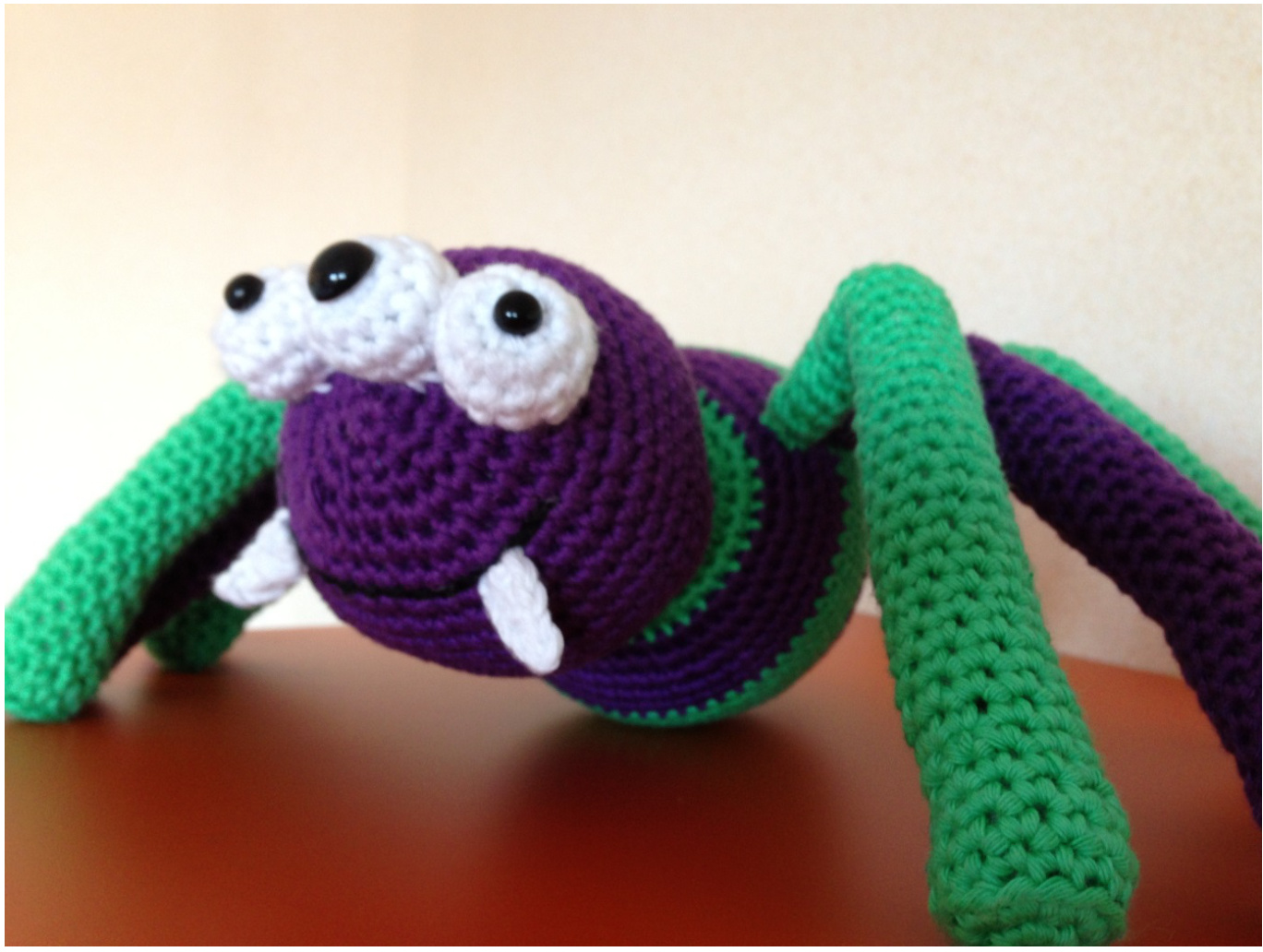 Crochet Pattern for a Creepy Spider with Detailed Instructions and Tips pattern preview