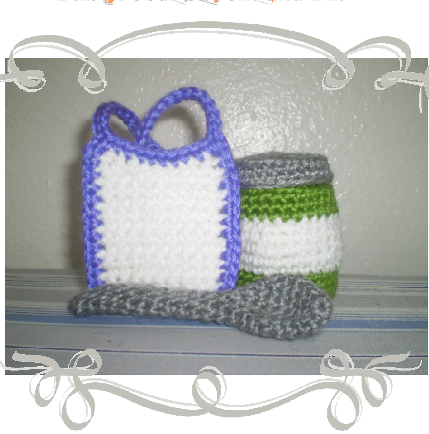 Crochet Pattern for Baby Food Jar, Spoon, and Bib - Noncommercial Use Only pattern preview