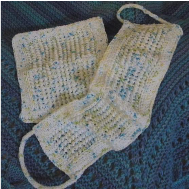 Rice Stitch Spa Set: Detailed Knitting Pattern for a Back Scrubber and Washcloth by Gayle Pounds pattern preview