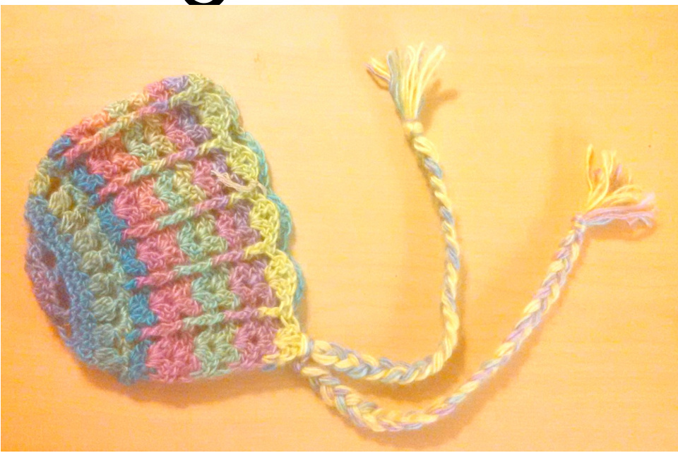 Lily's Bonnet Crochet Pattern for 0-3 Month Babies with Detailed Instructions and Gauge Requirements pattern preview