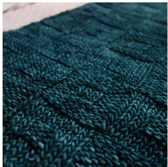 Boxing Clever Cowl Knitting Pattern by Stitchnerd Designs - Bulky Yarn Version pattern preview